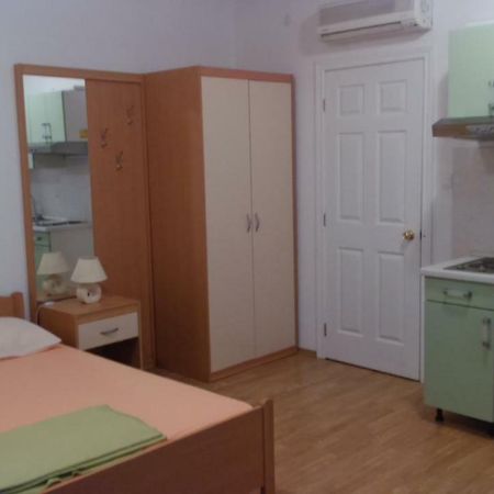 Apartments Makarska Ngoại thất bức ảnh